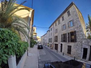 B&B / Chambres d'hotes Maison Carles BnB : photos des chambres