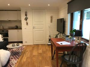 Cozy cottage by the sea south of Varberg