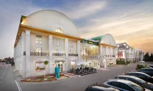 马祖卡斯酒店 - 马佐夫舍地区奥扎鲁夫