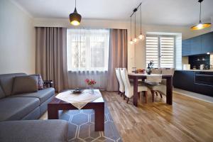 Niepodleglosci Serviced Apartments