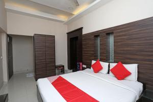 Hotel O South Fern