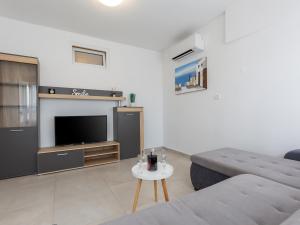 Amoroso apartment 200m from sea 