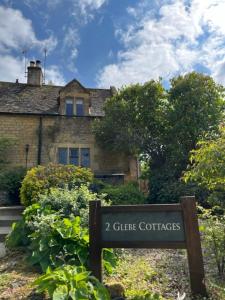 Character Snowshill Cottage - 2 Glebe Cottage’s