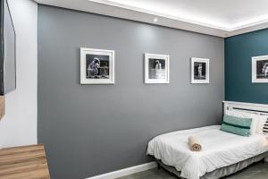 Luxurious 3 bedroom beach front apartment