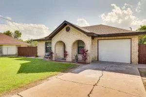 Spacious Backyard San Juan Home Near Border! - 阿拉莫