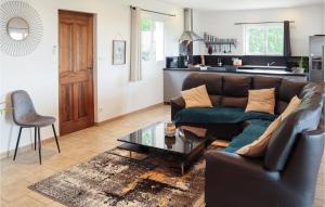 Cozy Home In Orgnac-Laven With Wifi