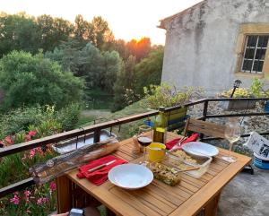 Maisons de vacances Beautiful Village House next to Garonne river! : photos des chambres