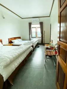 Hùng Yến Mộc Châu - Ban Cuc Lua