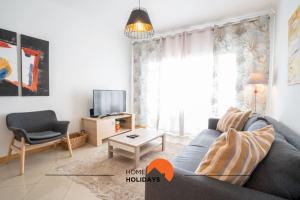 #004 Orada by Home Holidays