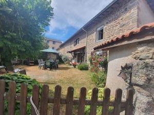 Maisons de vacances Les Ronzieres : photos des chambres