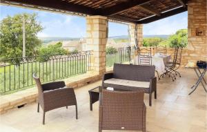 Maisons de vacances Nice Home In Orgnac-laven With Outdoor Swimming Pool And 3 Bedrooms : photos des chambres