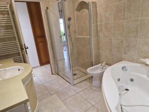 Maisons de vacances Villa Notre dame plain pied avec piscine privee 8 personnes : photos des chambres