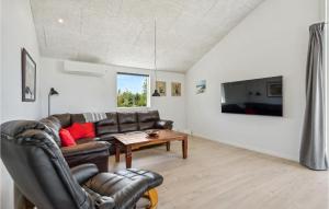 Stunning Home In Tarm With Kitchen