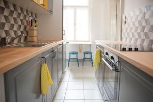 Voros downtown apartment with FREE parking