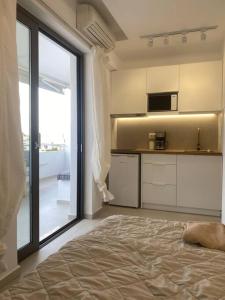 Serafina suite byArtistUnknown