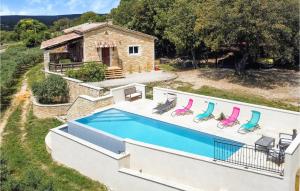 Maisons de vacances Nice Home In Orgnac-laven With Outdoor Swimming Pool And 3 Bedrooms : photos des chambres