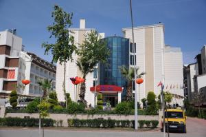 Lims Bona Dea Beach Hotel