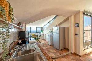 Blue View Penthouse - Magnolia Holidays img37