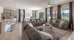 7547OML-Solterra Resort home