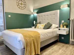 Hotels Hotel La Calanque : photos des chambres