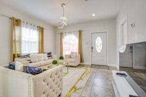 Stylish Fort Lauderdale Home 5 Mi to Beach!