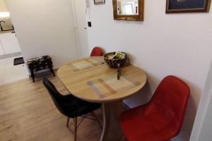 Cute Apartment Marla Art close to Center