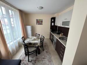 Marina Apartments - One Bedroom