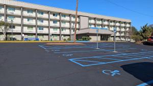 Motel 6-Danvers, MA - Boston North