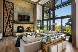 Escape to Wine Country Luxurious Getaway Awaits - Dundee
