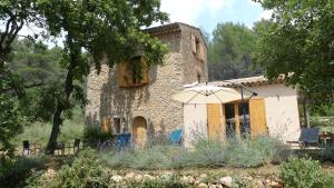 Maisons de vacances Beautiful 17th century Bastidon in Provence : photos des chambres