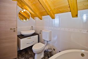 Holiday house with a parking space Cove Zarace, Hvar - 21454