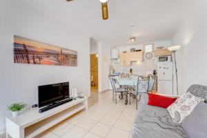 Los Cristianos apartamento con Terraza Piscina WIFI