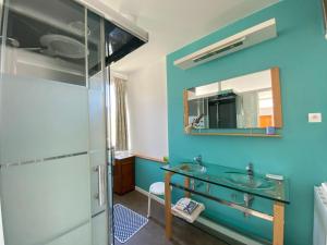 Appartements Apartment, Arromanches les Bains : photos des chambres