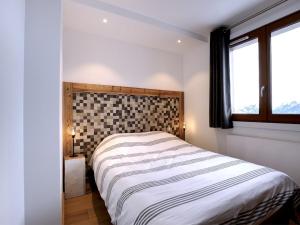 Appartement rénové 88m2 au centre de Courchevel 1850 - 8 pers, parking, balcon, WIFI - FR-1-631-146