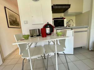 Studio cosy à 2 min de la plage, terrasse, parking privé - Cavalaire-sur-Mer - FR-1-226B-159