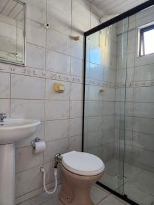 2 quartos a 200mts praia Central, GARAGEM, CHURRASQUEIRA, WI-FI 90 Mbps, PET FRIENDLY