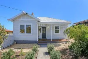 White Sand Cottage - Koroit