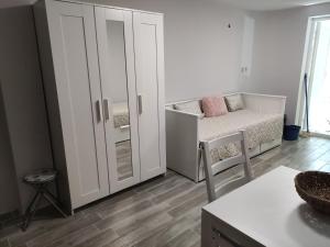 Студио за нощувки в центъра на град Бургас.