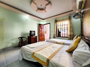 Nhật Anh Hotel Cát Bà