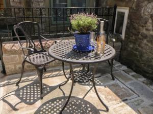 Woodbine Retreat