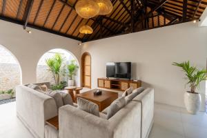 Biệt Thự 3 Phòng Ngủ (Three-Bedroom Villa)
