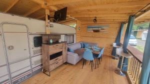 Каравана Тиана