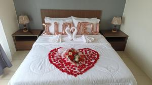 FRA Dreams @ Swiss Garden Resort Residences