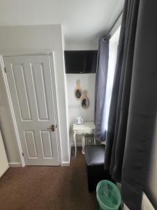 Standard Double Room room in St Georges
