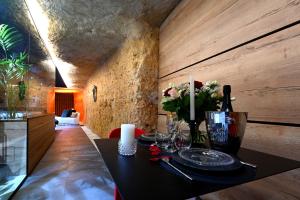 Love hotels OMIRA - Nuits d'exception & spa : photos des chambres