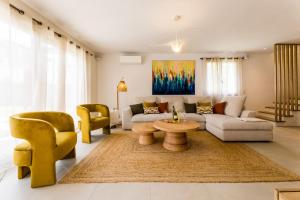 Villas BIXENTE ENIA KEYWEEK Villa family pool : photos des chambres