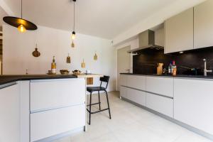 Villas BIXENTE ENIA KEYWEEK Villa family pool : photos des chambres