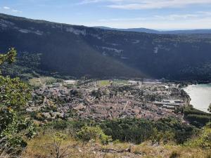 Appartements Charmant T3 a 5mn a pieds du lac de Nantua : photos des chambres