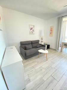 Studio avec Piscine et Parking