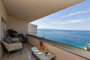 The View. Apartment in Omis-Nemira.